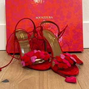 NEW in BOX Aquazzura Happy Hearts Sandal in Red & Pink Suede - Size 35!